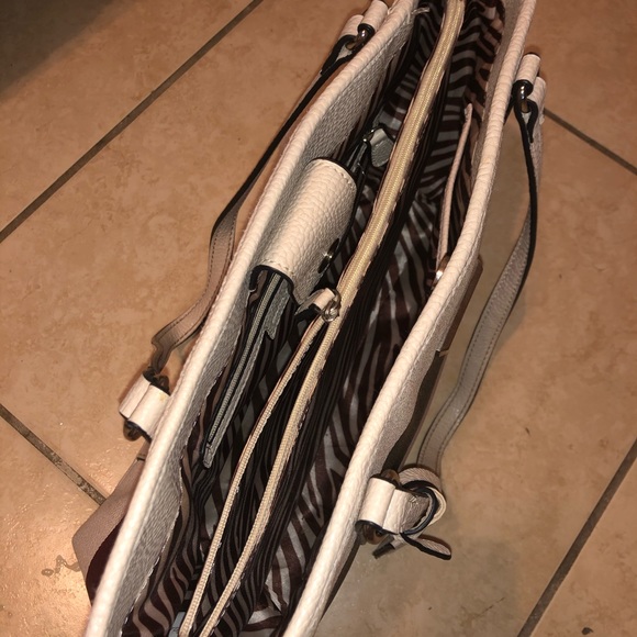 Dana Buchman purse - Picture 4 of 4